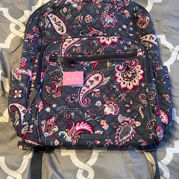 Vera Bradley back pack with matching lunch box - Picture 3 of 5